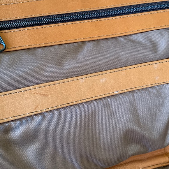 Latico Genuine Leather Satchel NWT - Picture 8 of 10